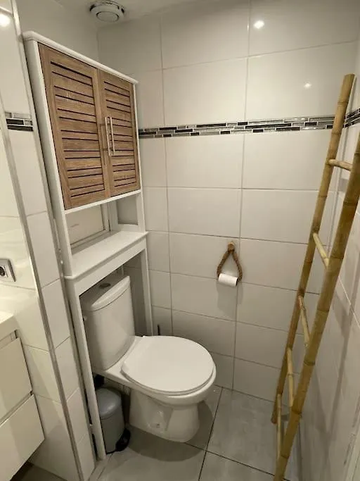 Apartment T2 Lumineux Mer A Pied Terrasse Piscine Cannes